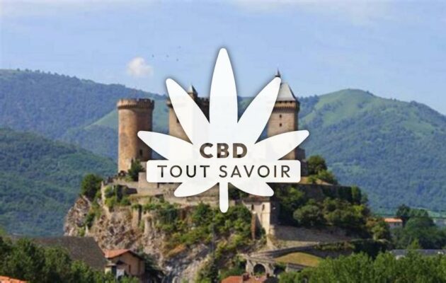Village à Benac avec feuille Cannabis CBD