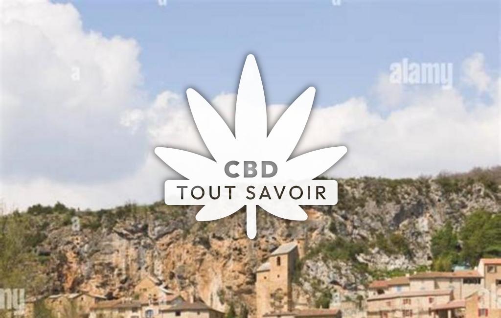 Village à Compregnac avec feuille Cannabis CBD
