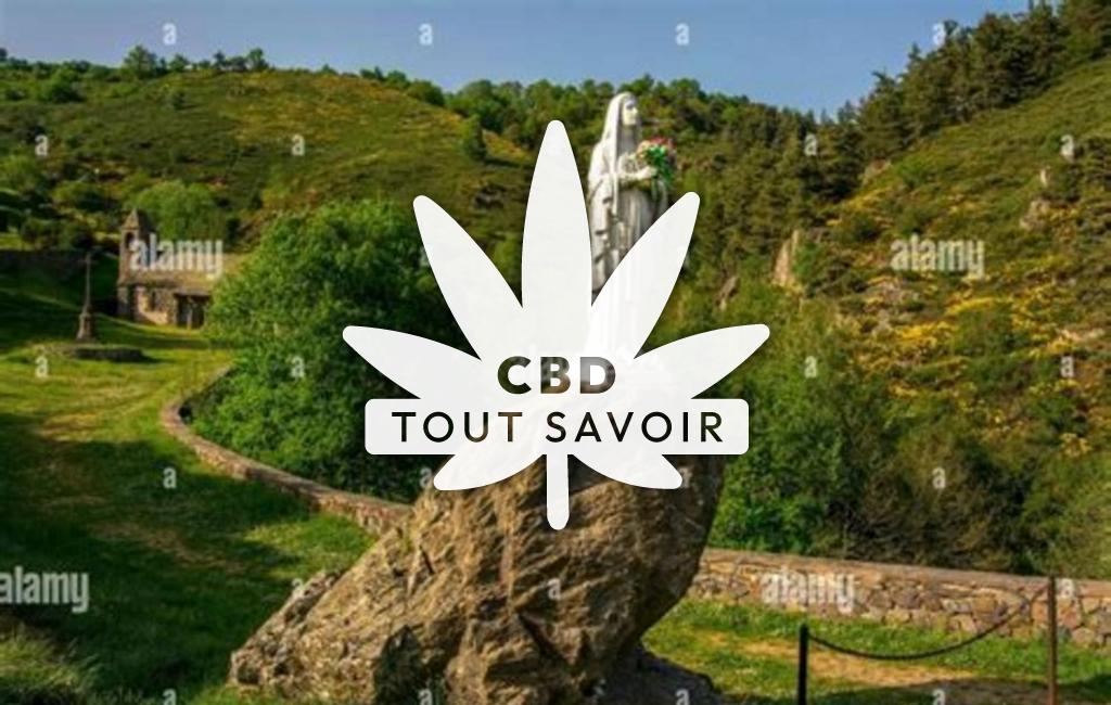 Village à Alleuze avec feuille Cannabis CBD