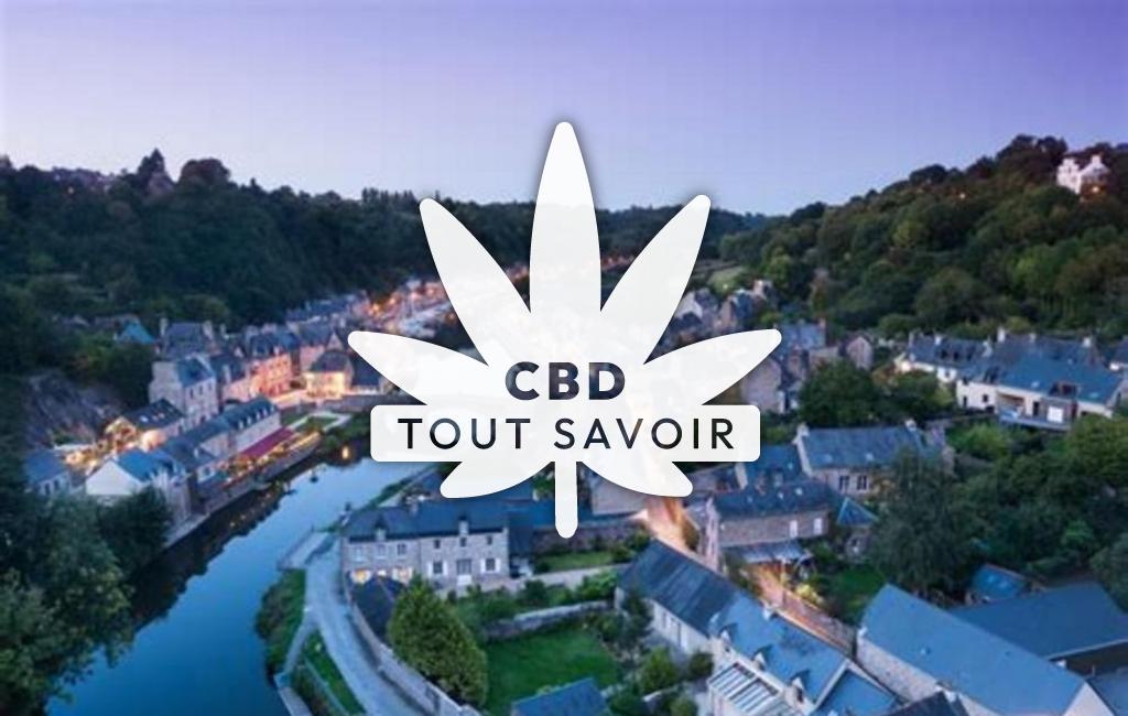 Village à Taden avec feuille Cannabis CBD