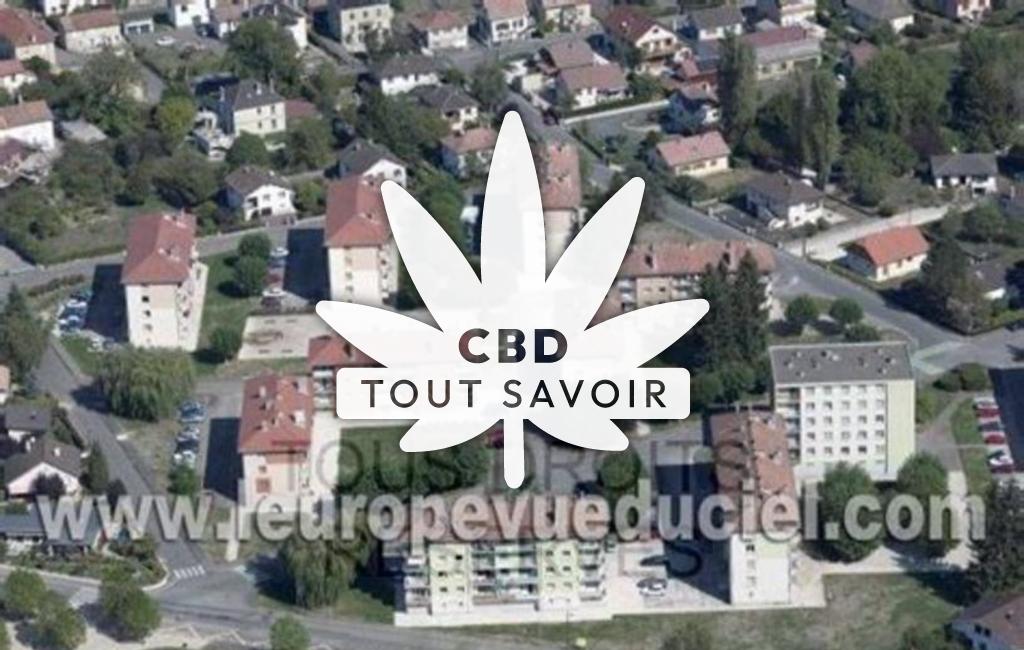 Village à Chay avec feuille Cannabis CBD