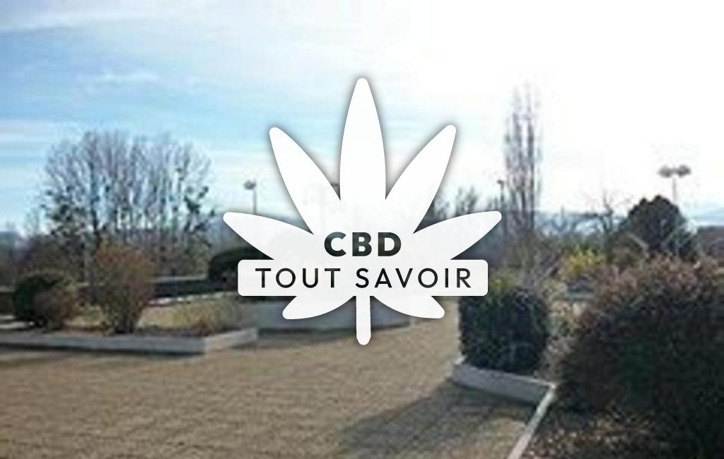 Village à Clarac avec feuille Cannabis CBD