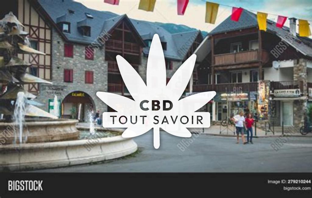 Village à Saint-Lary avec feuille Cannabis CBD