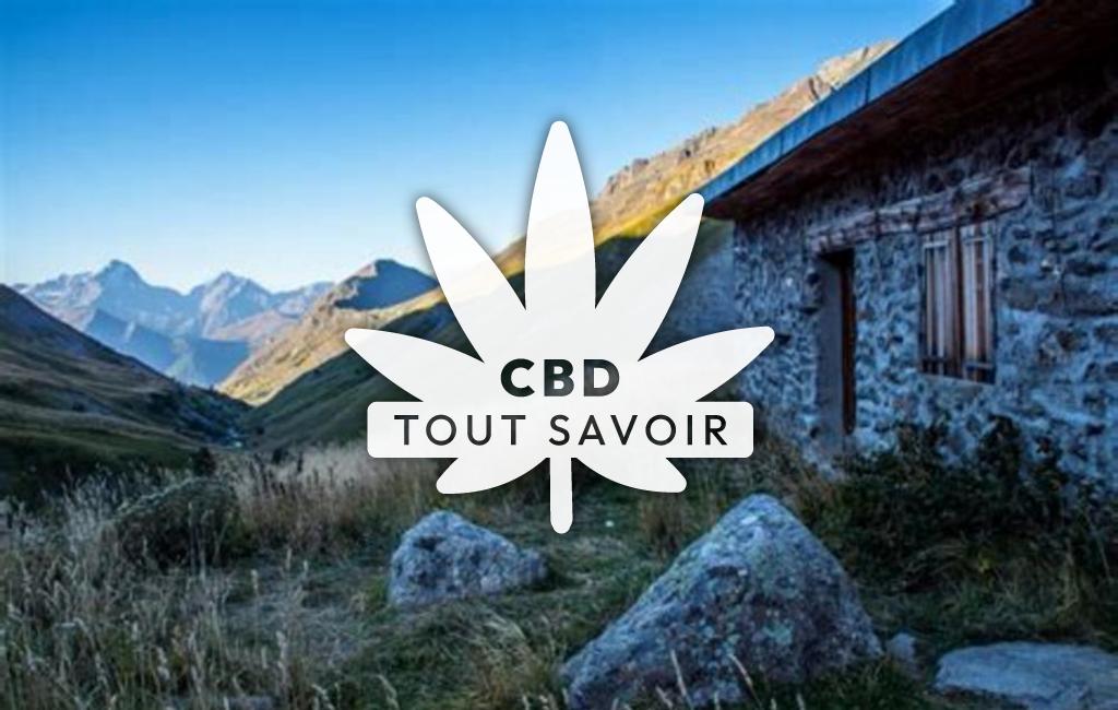 Village à Clavans-en-Haut-Oisans avec feuille Cannabis CBD