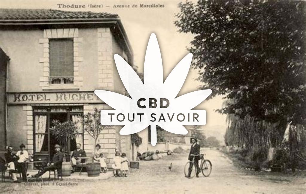 Village à Thodure avec feuille Cannabis CBD