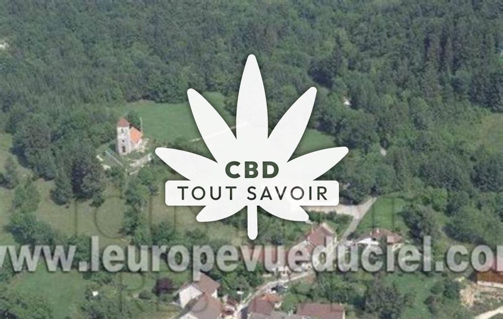 Village à Montcusel avec feuille Cannabis CBD