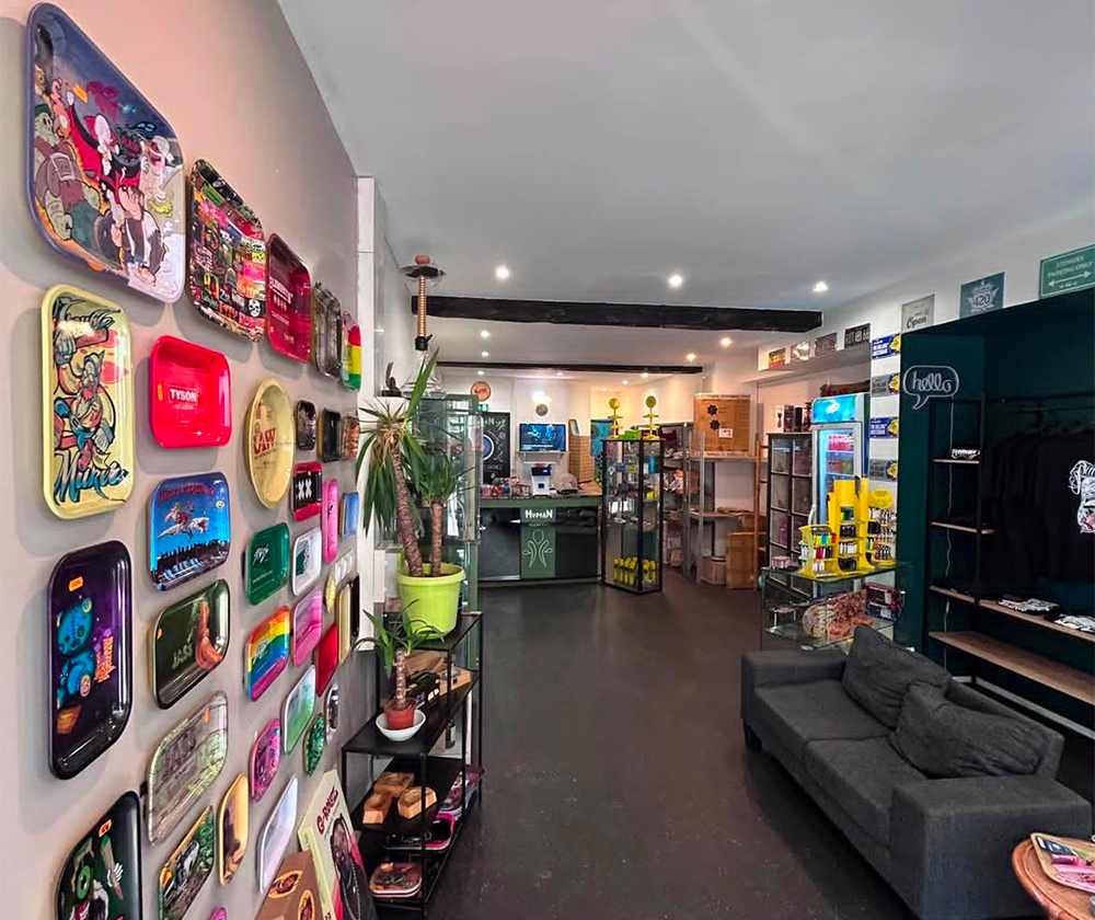 Intérieur de la boutique Human CBD à Bourges