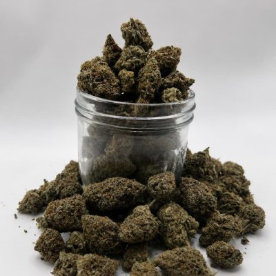 Fleurs Cookie Cali CBD dans un pot en verre