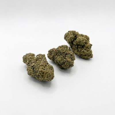 Gros plan sur plusieurs fleurs Orange Bud Cali CBD